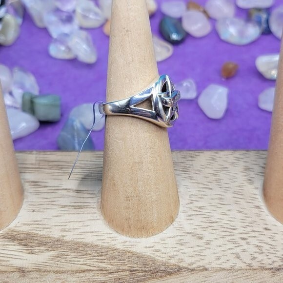 Protection Pentagram Sterling Silver Ring, Size 6 and 8 - Picture 3 of 4